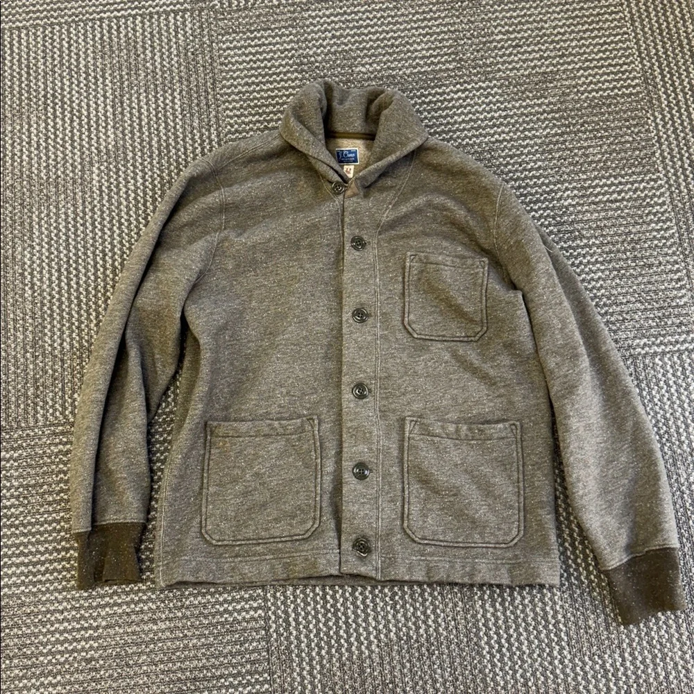 J. Crew Men’s Vintage Fleece in Taupe, size M